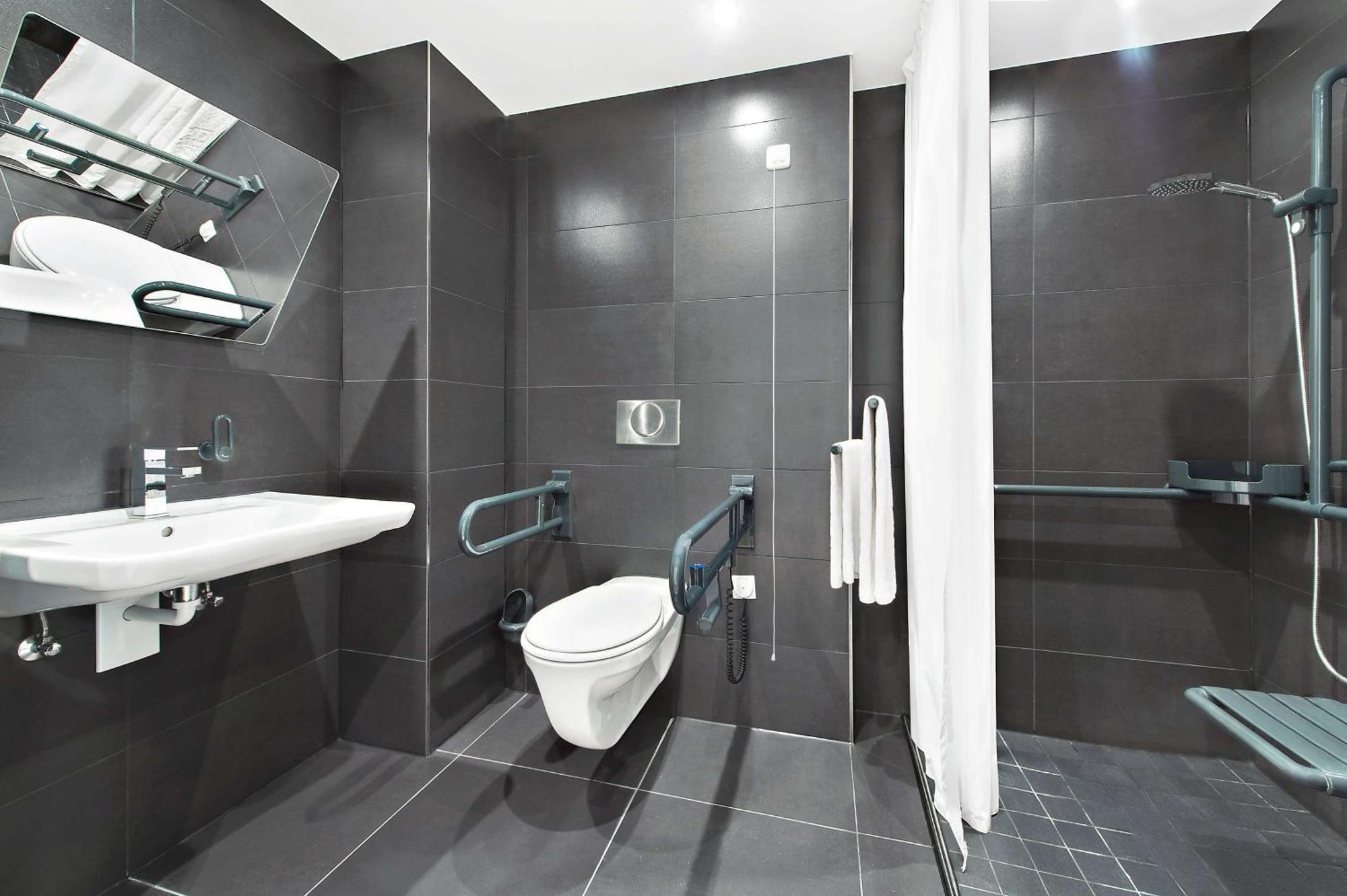 Nh Ludwigsburg Hotell Eksteriør bilde